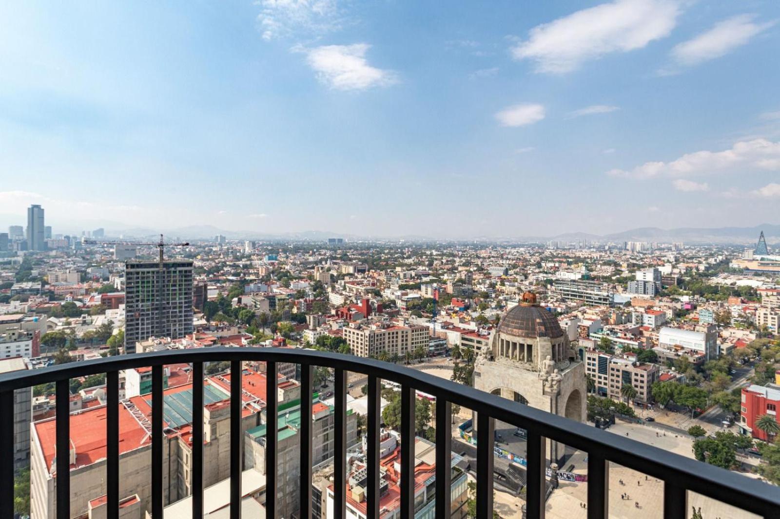 Begrand Reforma * Mexico City